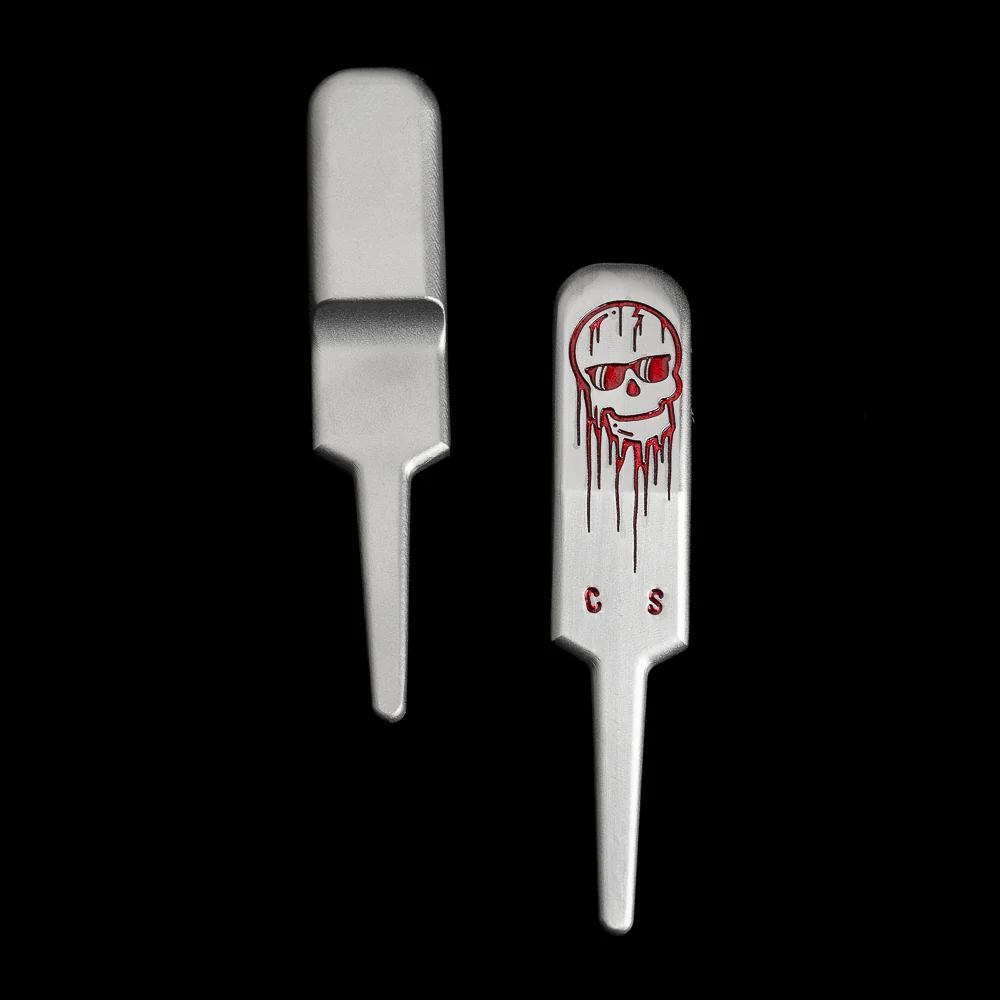Dripping Skull Divot Tool - Image 3