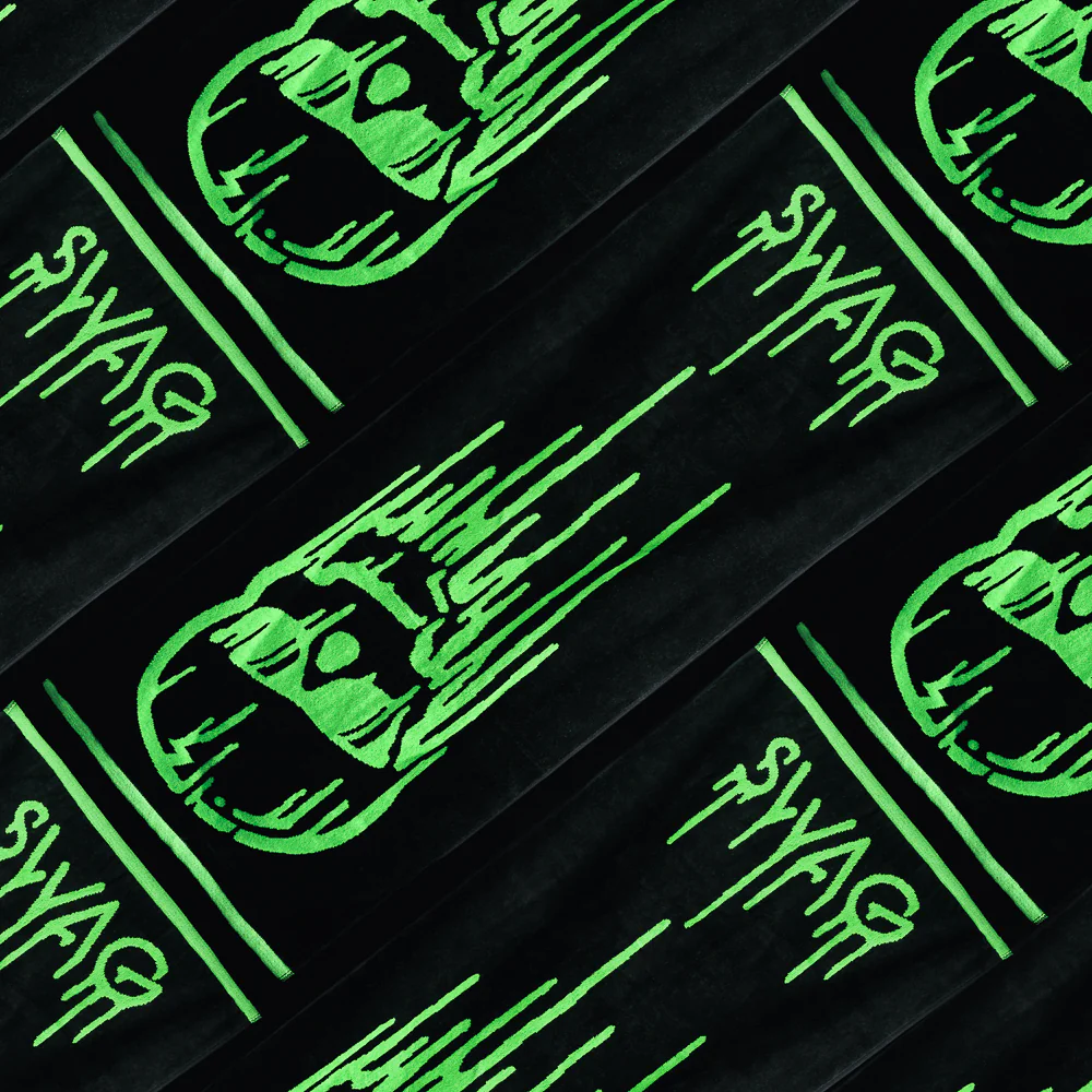 Green Dripping Skull Towel - Image 2